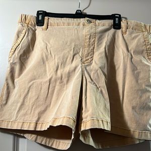 Old Navy Everyday Shorts XL Golden Yellow